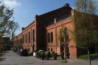 Fast_Lane_Außenansicht.webp